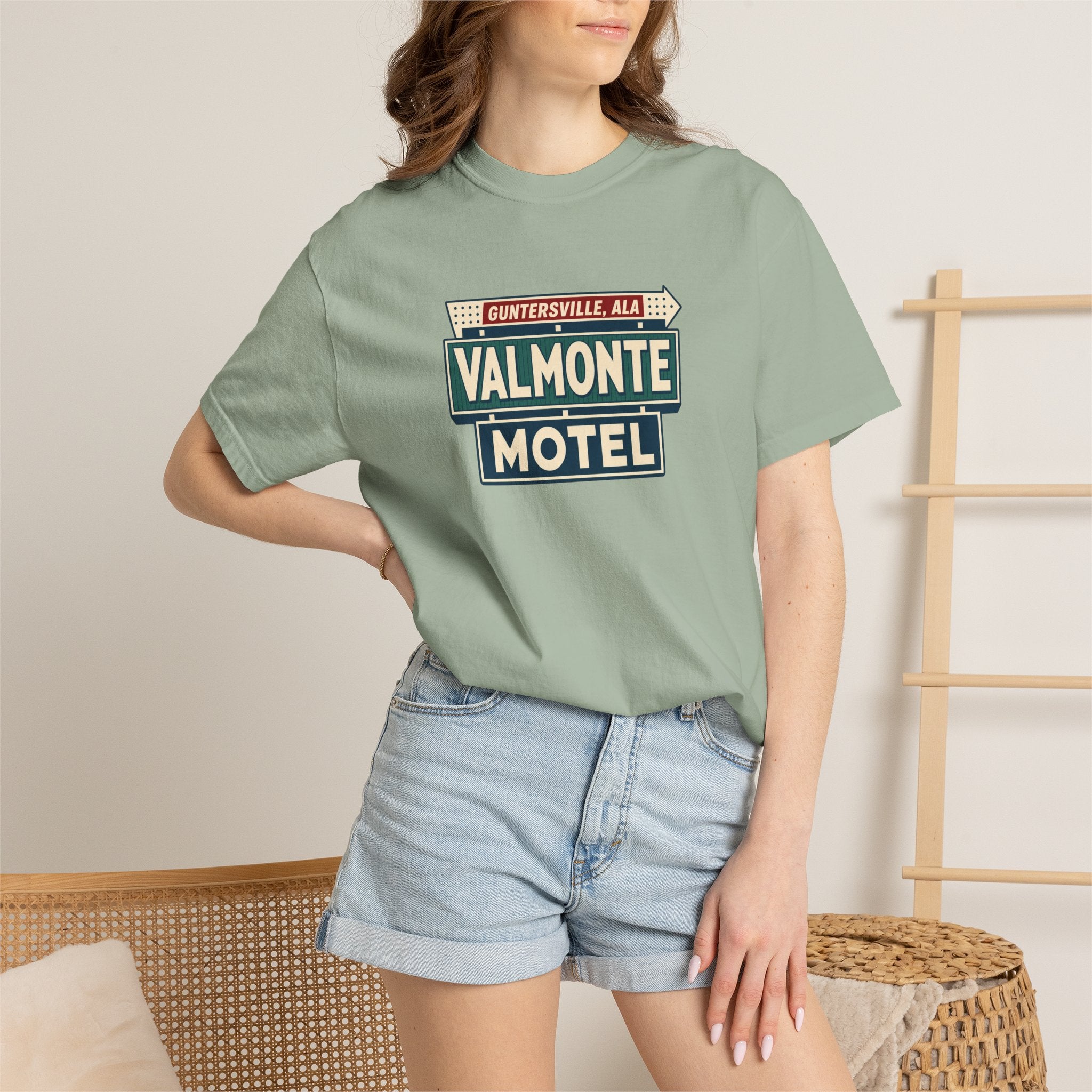 Valmonte Motel — Guntersville, Alabama Vintage Sign Tee