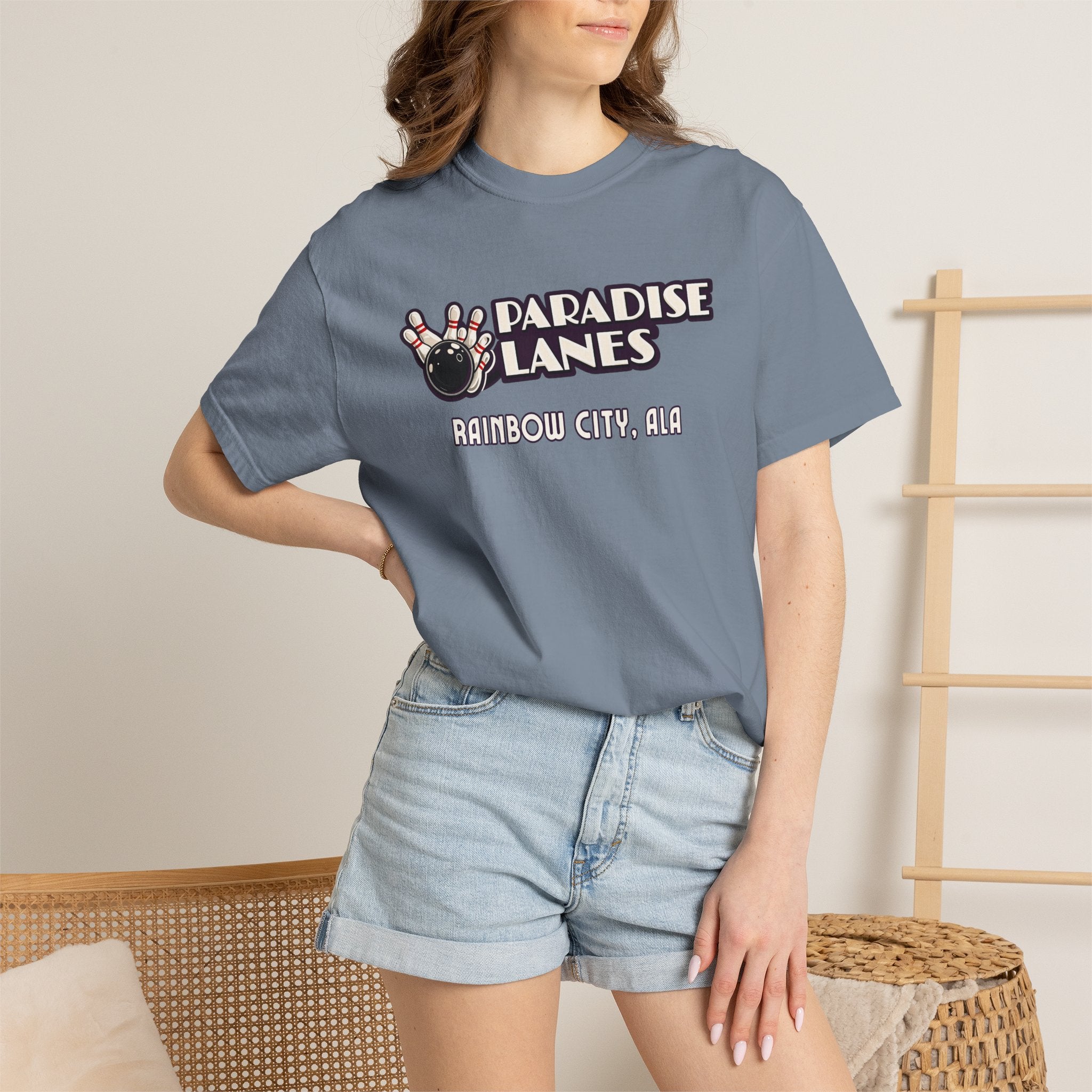 Paradise Lanes — Rainbow City, Ala. — Vintage Bowling Tee