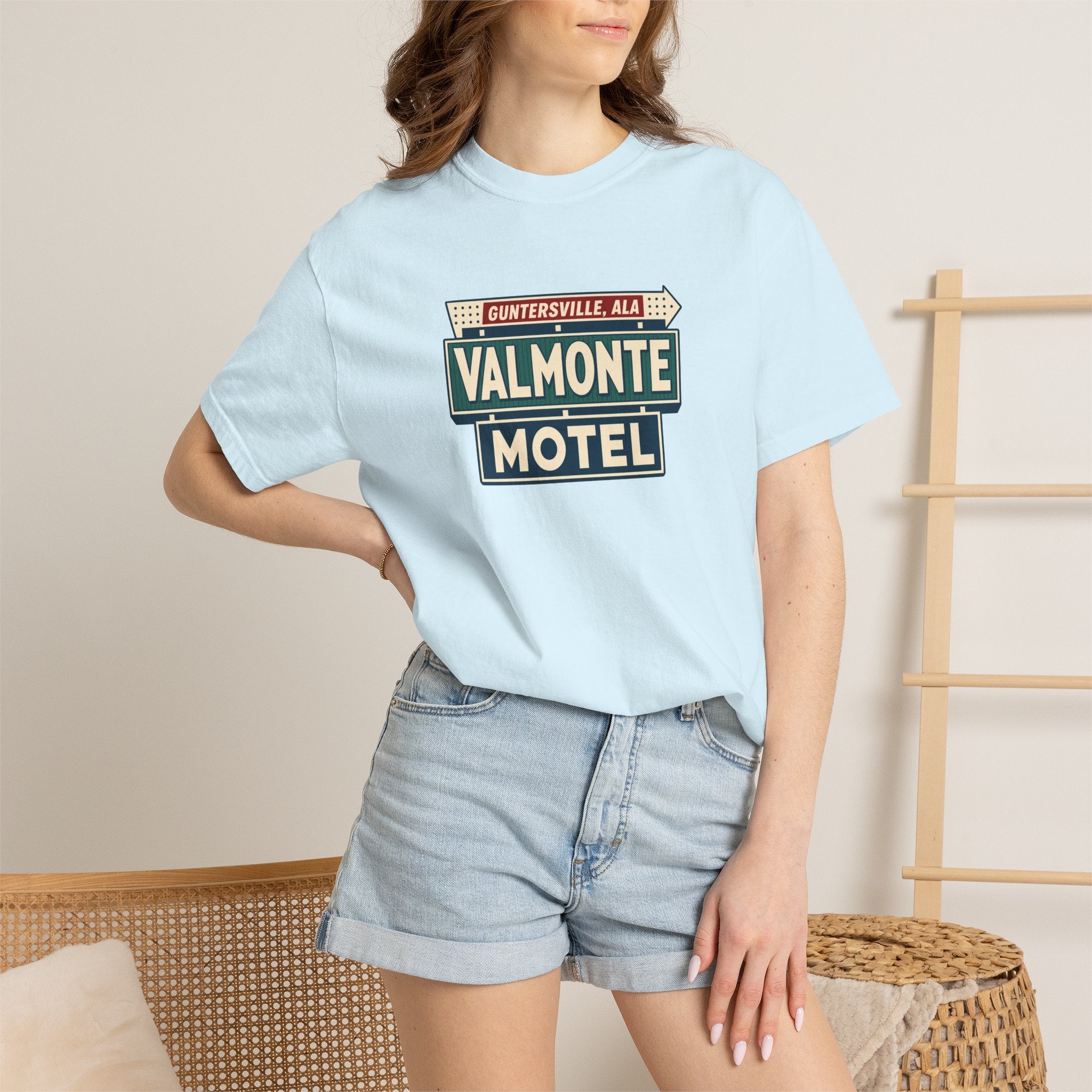 Valmonte Motel — Guntersville, Alabama Vintage Sign Tee