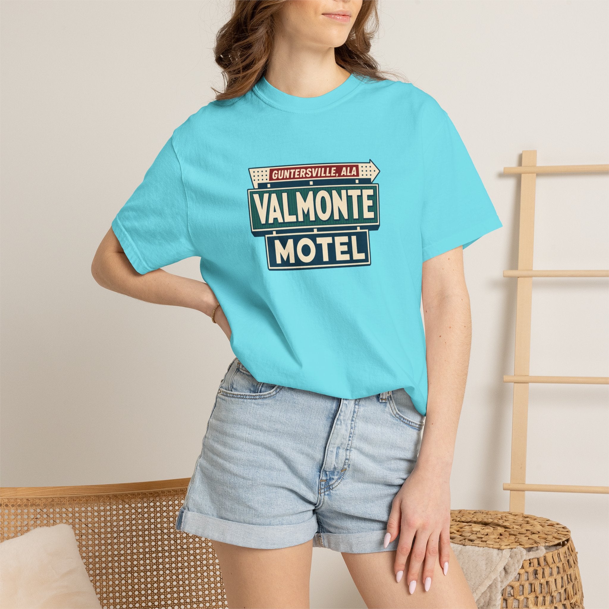 Valmonte Motel — Guntersville, Alabama Vintage Sign Tee