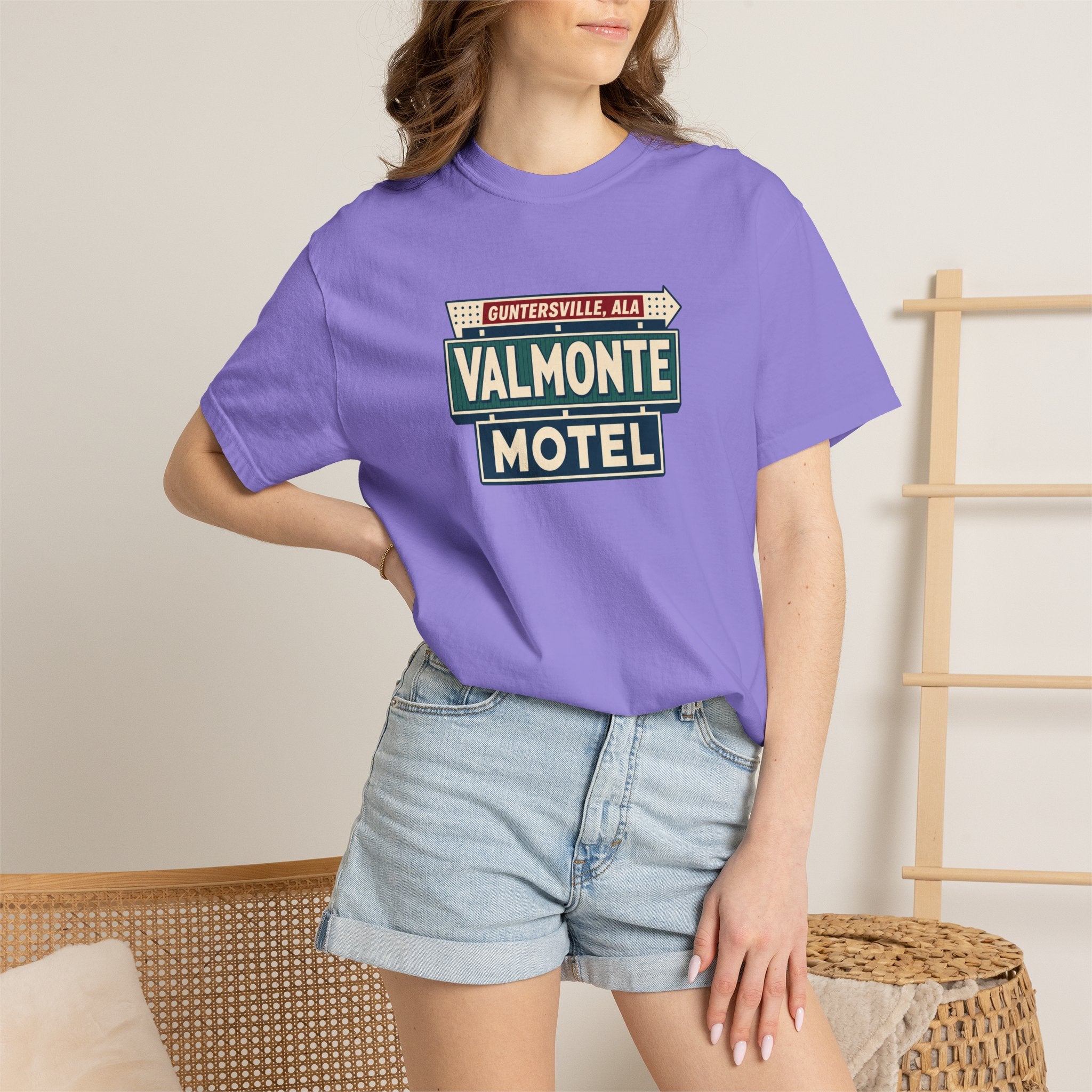 Valmonte Motel — Guntersville, Alabama Vintage Sign Tee